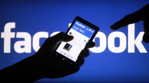 Facebook стана арена на измамници